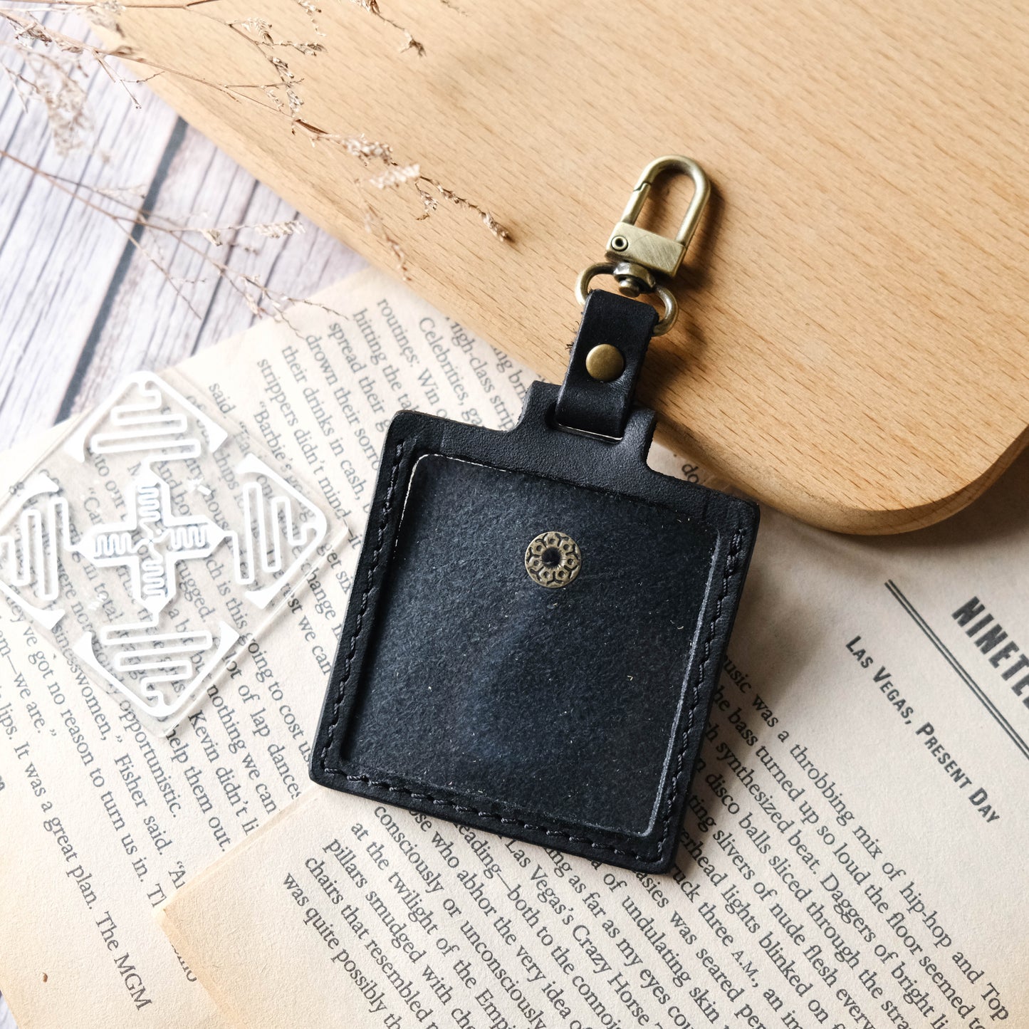 【固定款】Etag 感應貼紙皮套 5X5 CM