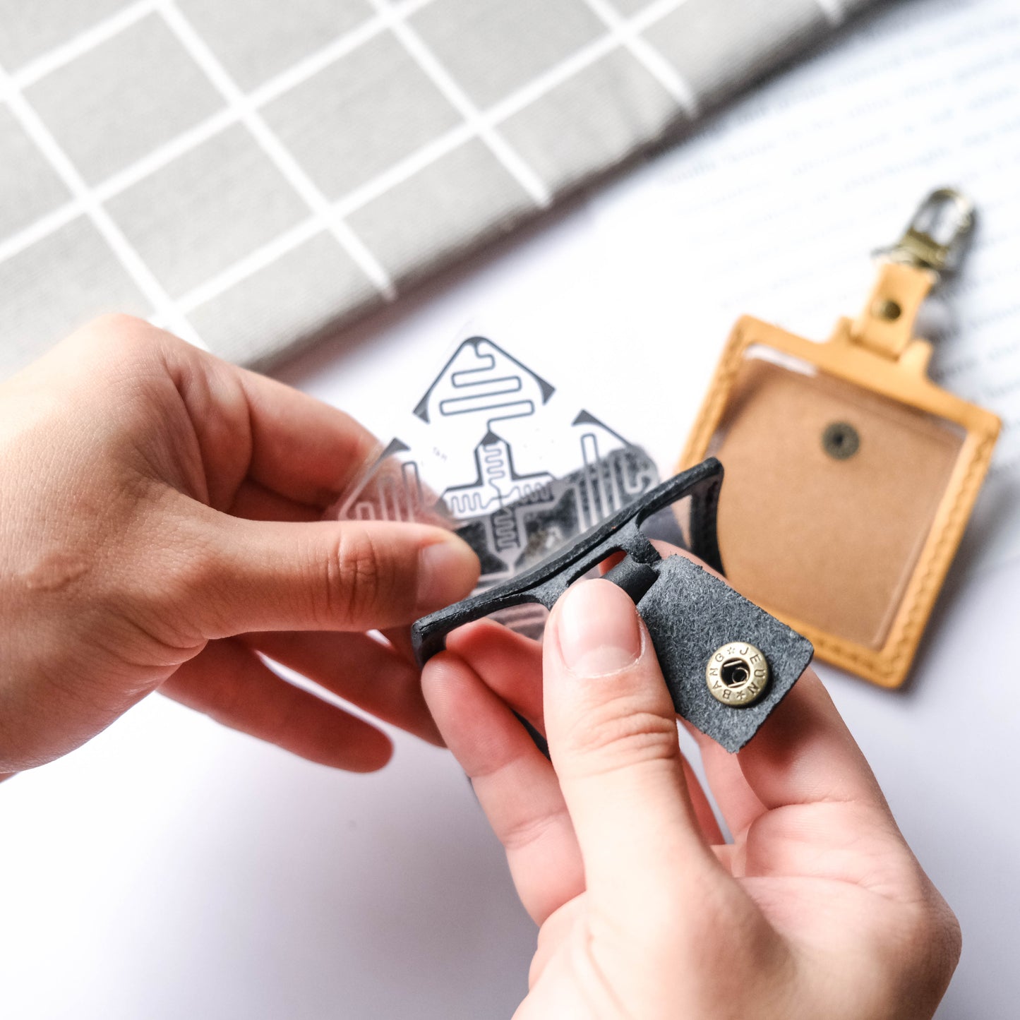 【固定款】Etag 感應貼紙皮套 5X5 CM