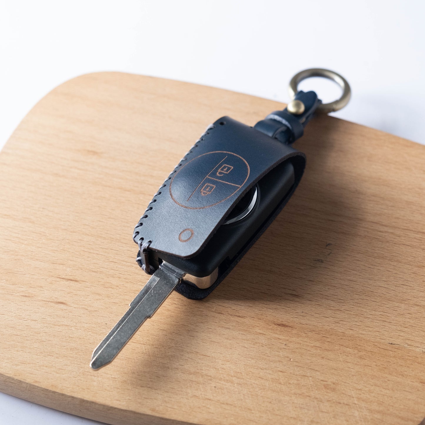 【拉瑪皮革】客製化汽車鑰匙皮套｜手工牛皮鑰匙套｜彈出式車鑰匙保護套｜皮革鑰匙套｜賓士 BMW Toyota 《來圖訂製》