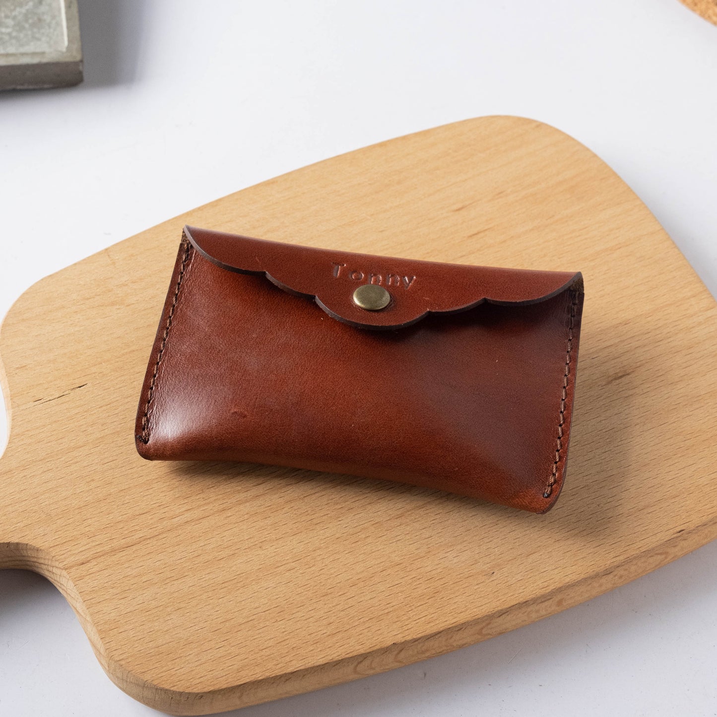 【拉瑪皮革】雲朵名片夾｜客製化刻字名片夾｜免費刻字｜手工皮革名片盒｜名片收納夾｜商務名片夾 男女通用《免費刻字》